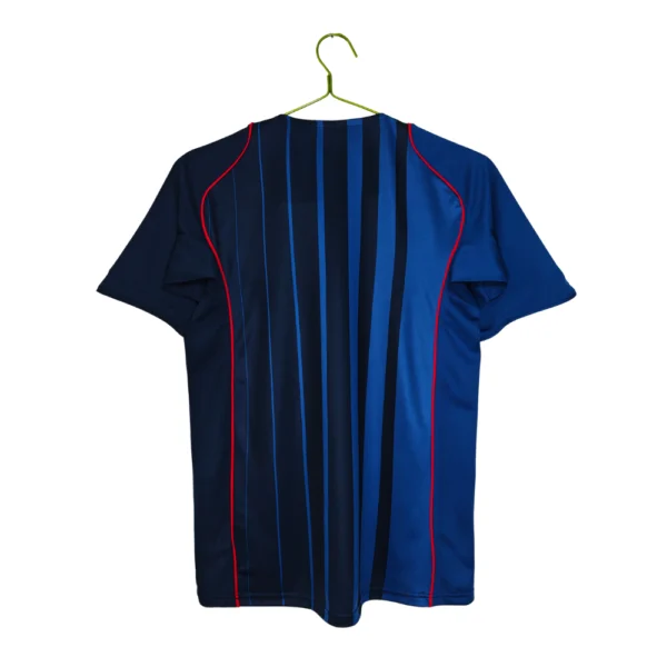 112 FC Barcelona Retro Uitshirt 2004/05