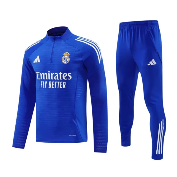 15 Real Madrid Trainingspak 2025/26