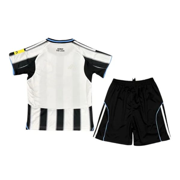 157 Newcastle United Thuis Set 2025/26 Kids