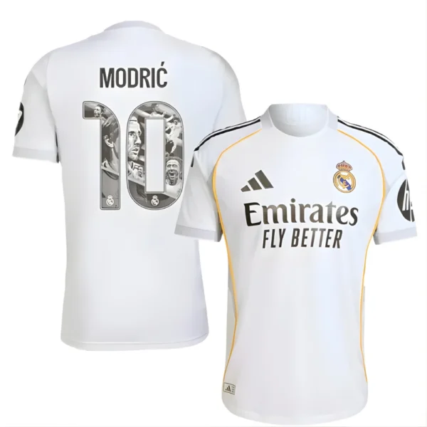6 Real Madrid Thuis Set 2025/26 Kids