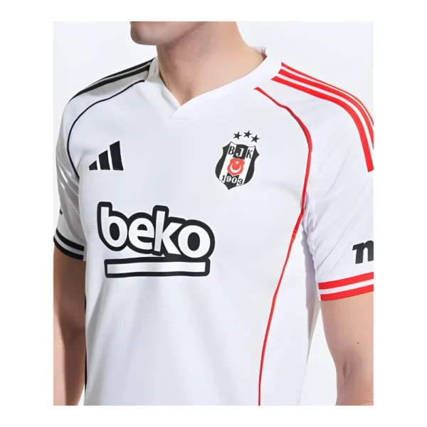 Besiktas Thuis 2025-26 2 Beşiktaş Thuisshirt 2025/26
